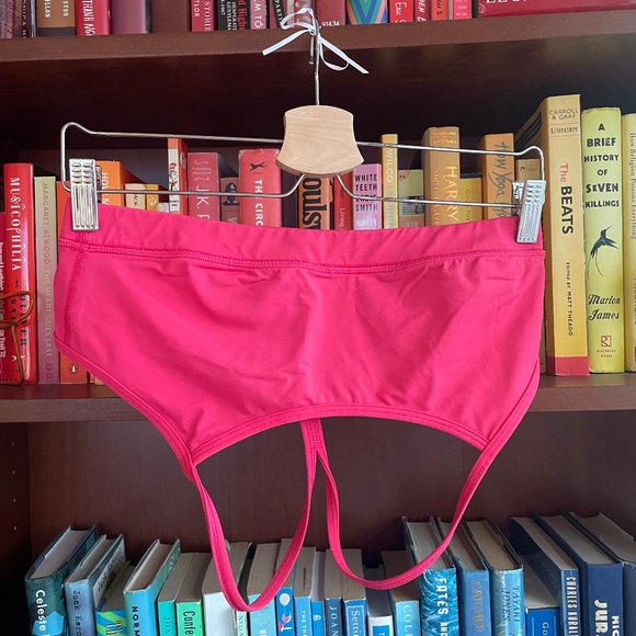 lululemon flow y bra - raspberry glo - Picture 3 of 4